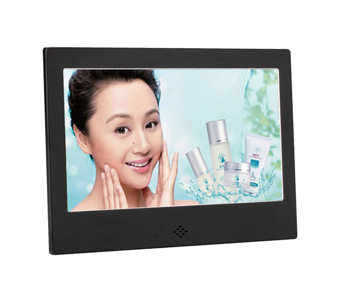 7Inch Full Function Digital Photo Frame With Metal Case